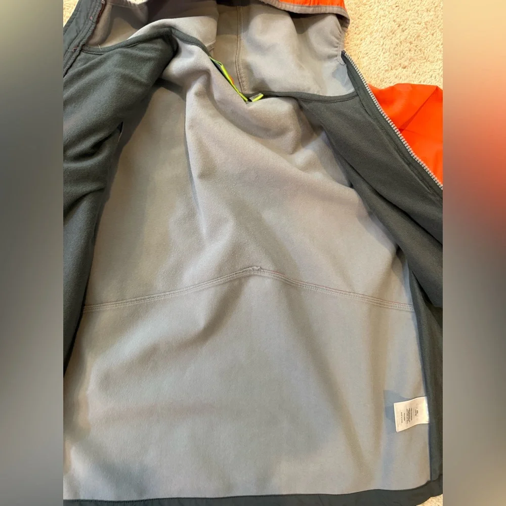 Free Country SZ XXL 14-16 boys orange/grey hooded jacket. Like new